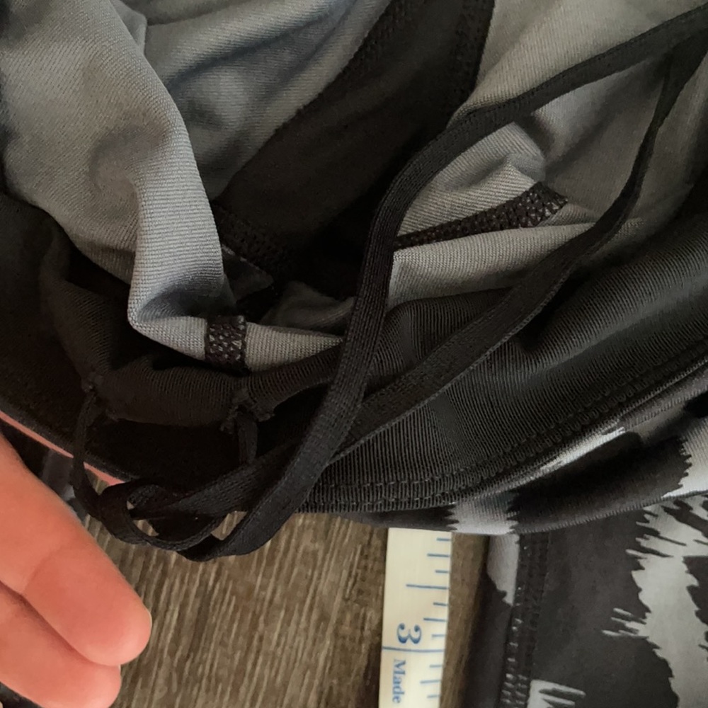 3/$20- EUC Nike dri-fit Capri - Picture 7 of 12